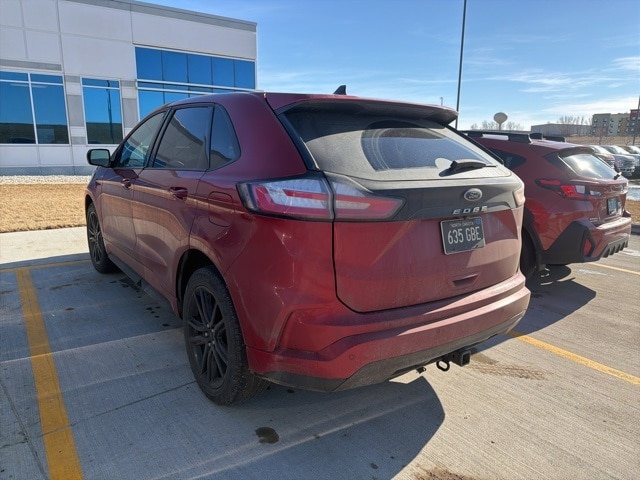2024 Ford Edge ST photo 4