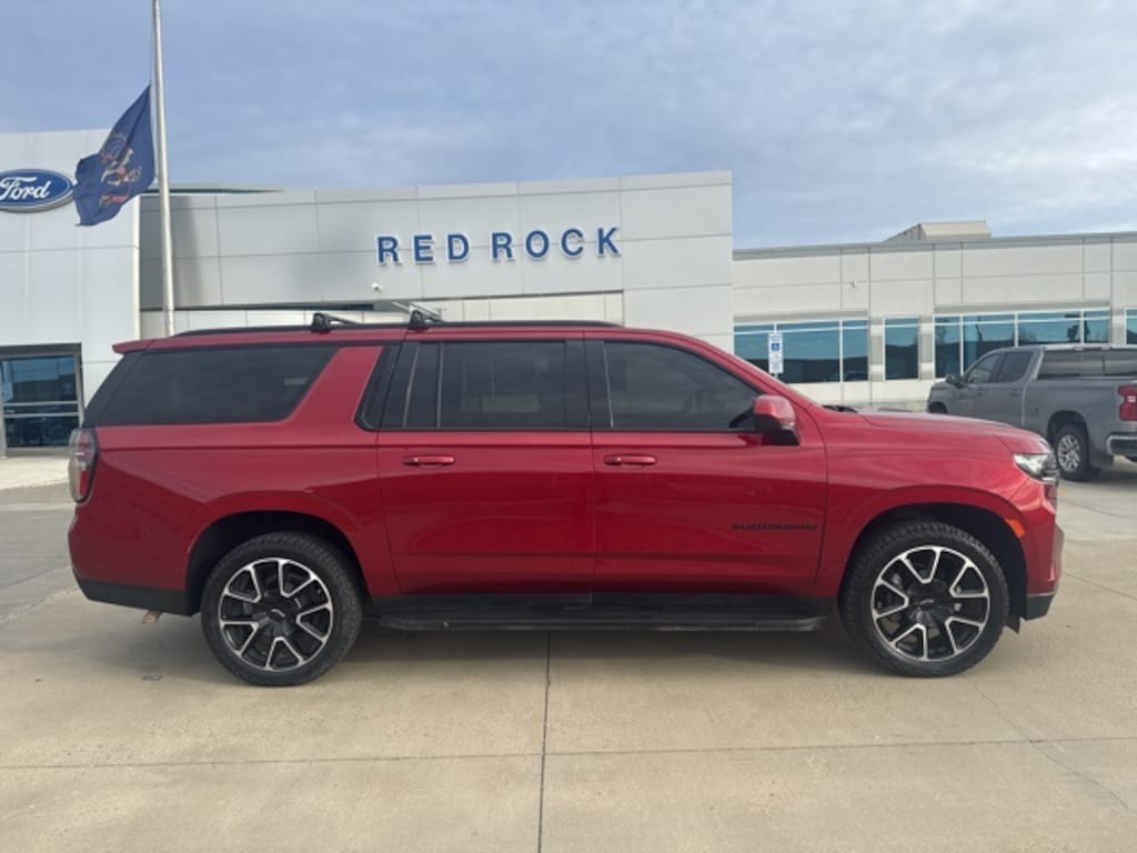Used 2021 Chevrolet Suburban RST SUV