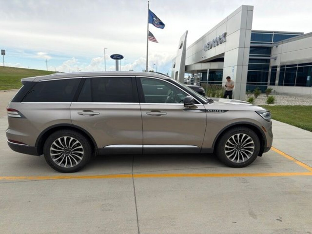Certified 2020 Lincoln Aviator Reserve SUV