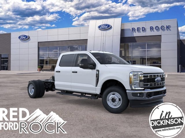 2026 Ford F-350 Chassis