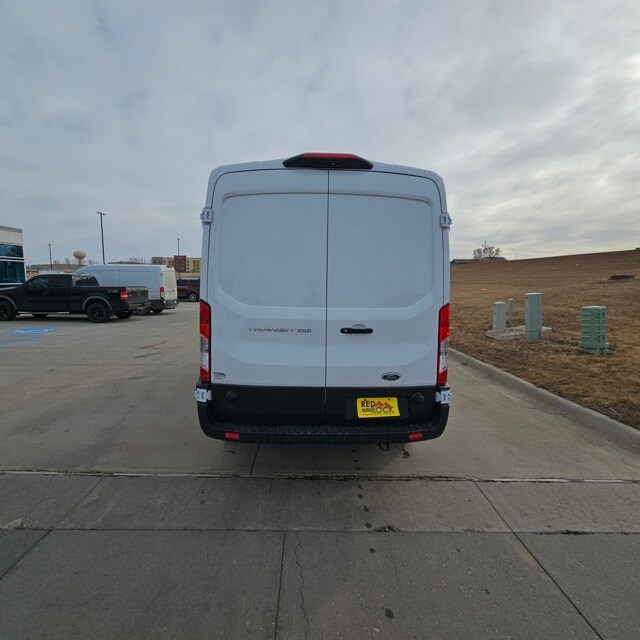 2024 Ford Transit photo 4