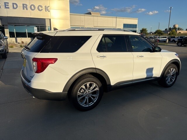 2024 Ford Explorer Limited photo 3