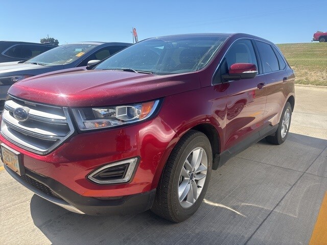 2015 Ford Edge SEL photo 2