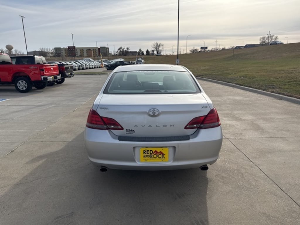 Used 2008 Toyota Avalon XL Sedan