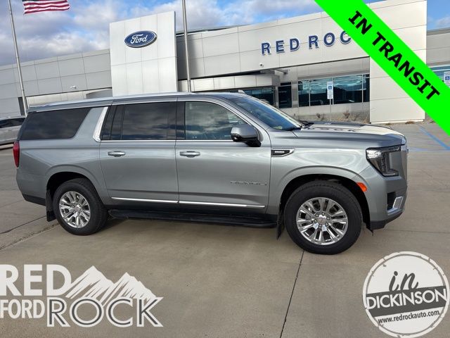 2024 GMC Yukon Denali's photo