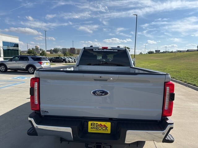 2026 Ford F-350 Lariat photo 4