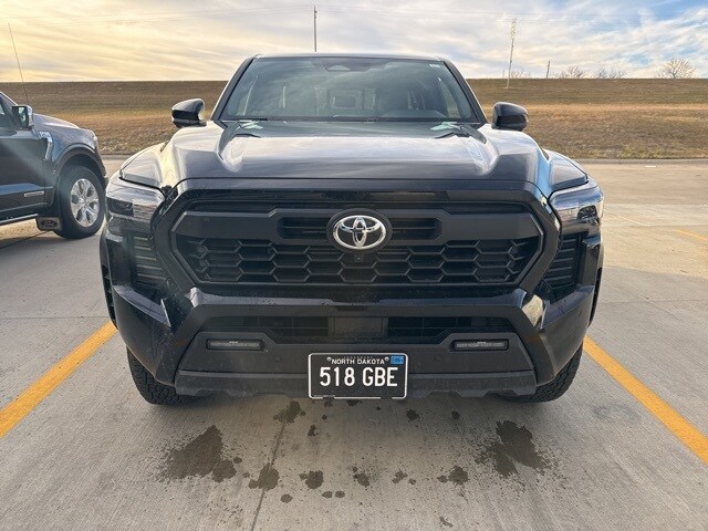 2024 Toyota Tacoma TRD Pro photo 3
