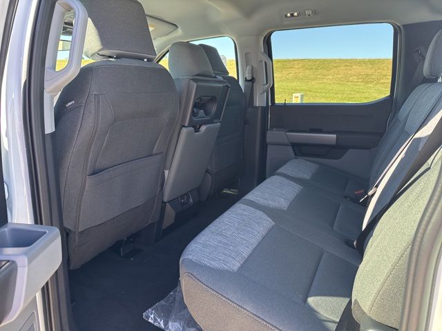 2026 Ford F-250 Super Duty XLT - Photo 10