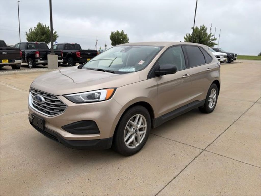 Certified 2021 Ford Edge SE SUV