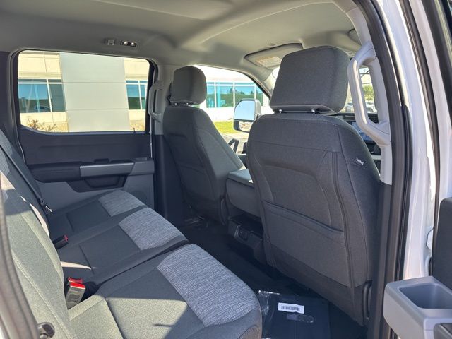 2026 Ford F-250 Super Duty XLT - Photo 11
