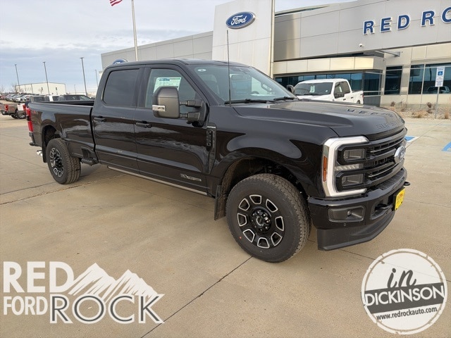 2025 Ford F-250 Super Duty Platinum's photo