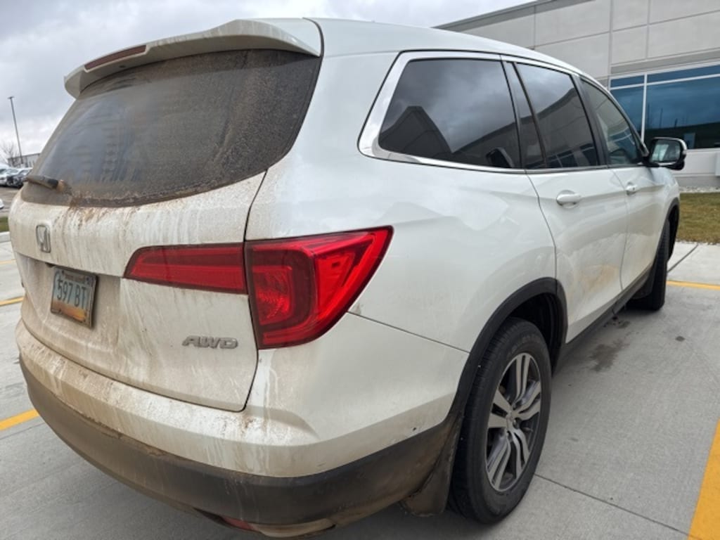 Used 2017 Honda Pilot EX-L w/Honda Sensing AWD SUV