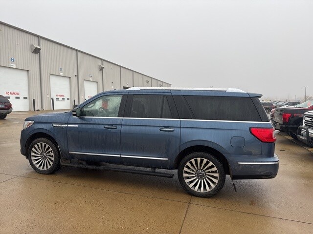 2020 Lincoln Navigator L Reserve photo 2