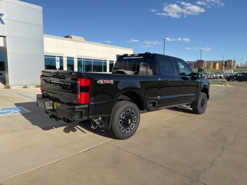 New 2026 Ford F-250 Platinum Truck Crew Cab