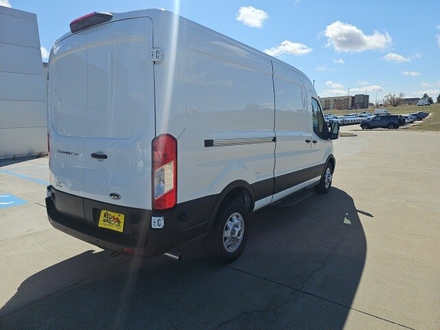 2024 Ford Transit photo 3