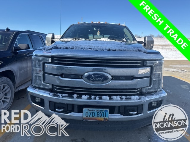 2017 Ford F-250 Lariat photo 3