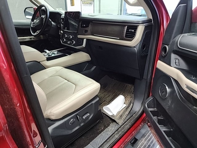 2022 Ford Expedition MAX photo 3