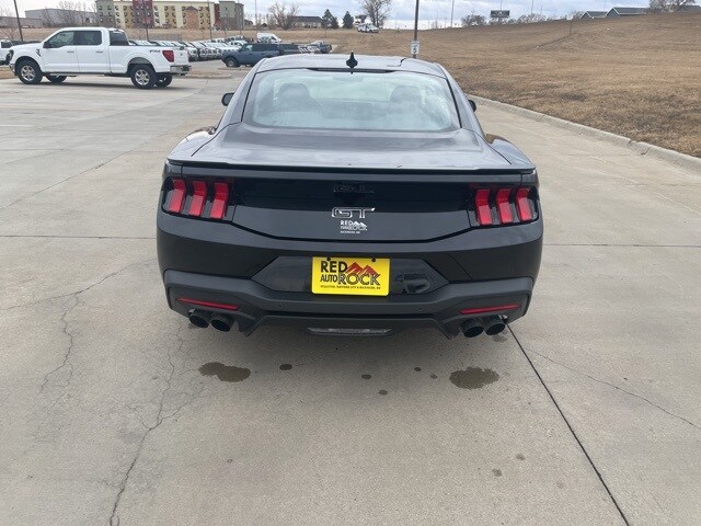 2025 Ford Mustang GT Premium photo 4