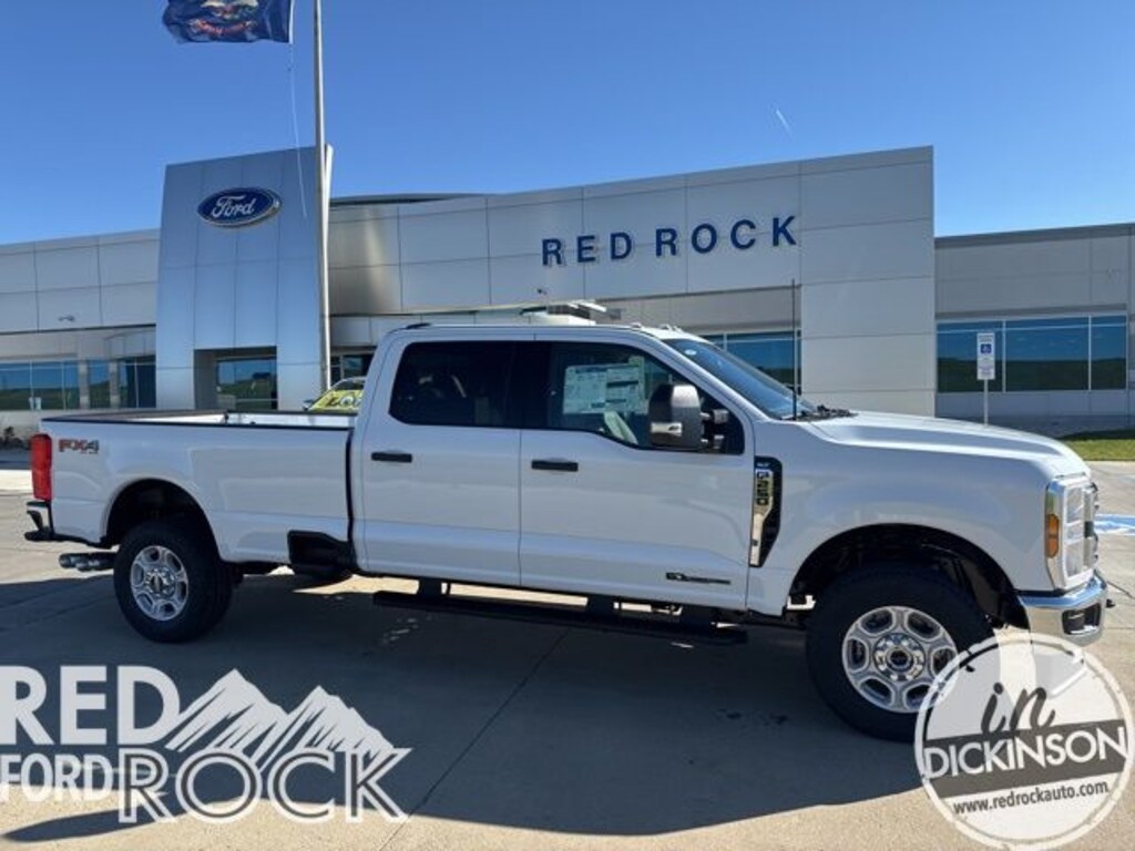 New 2026 Ford F-250 XLT Truck Crew Cab