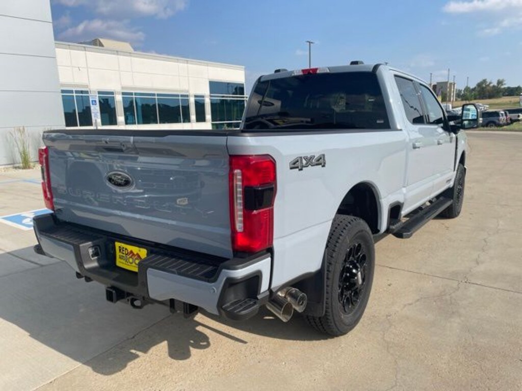 New 2026 Ford F-250 Lariat Truck Crew Cab