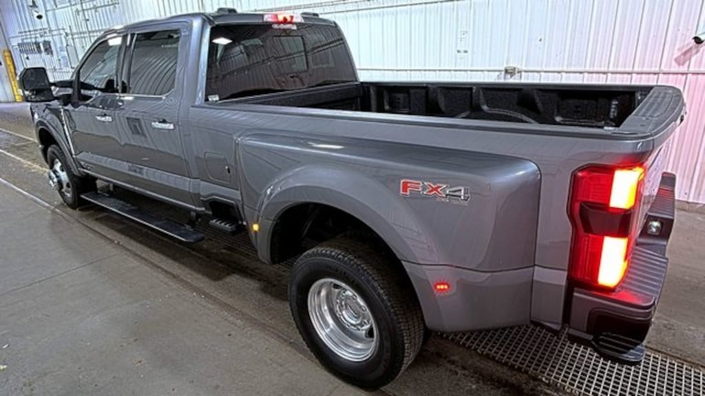 Used 2024 Ford F-350  Truck Crew Cab