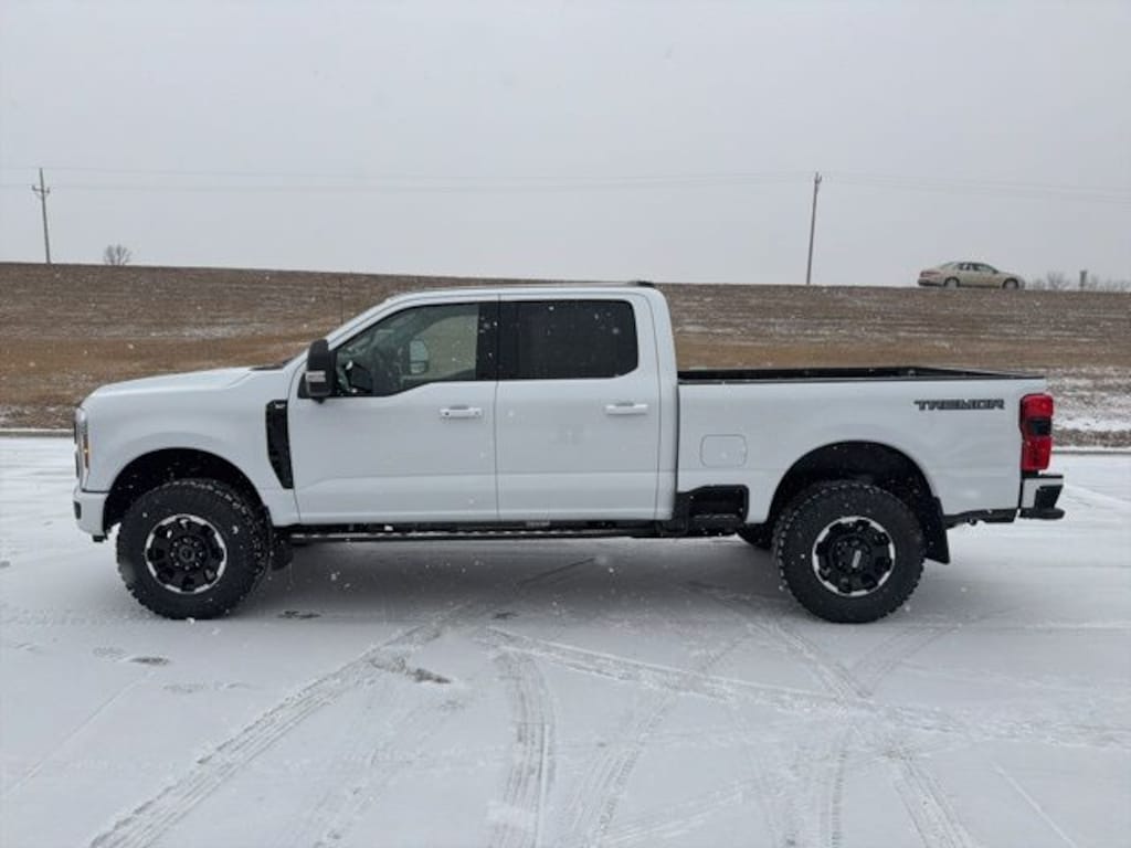 New 2026 Ford F-250 XLT Truck Crew Cab