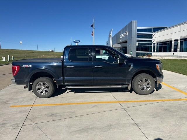 2023 Ford F-150 XLT photo 2