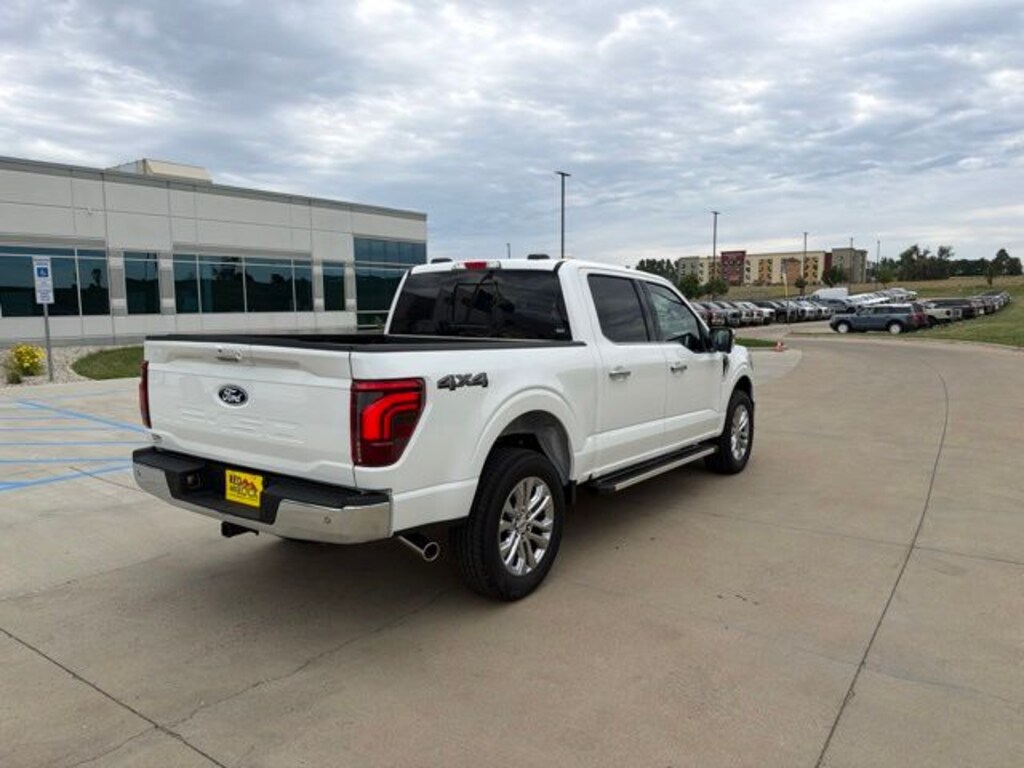 New 2026 Ford F-150 Lariat Truck SuperCrew Cab