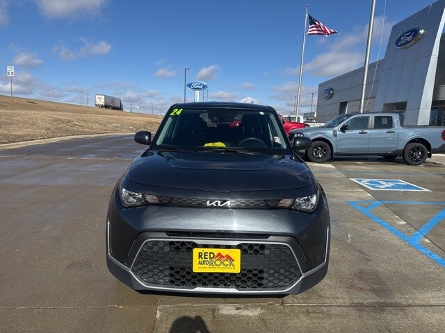 Used 2024 Kia Soul LX with VIN KNDJ23AU6R7906840 for sale in Dickinson, ND