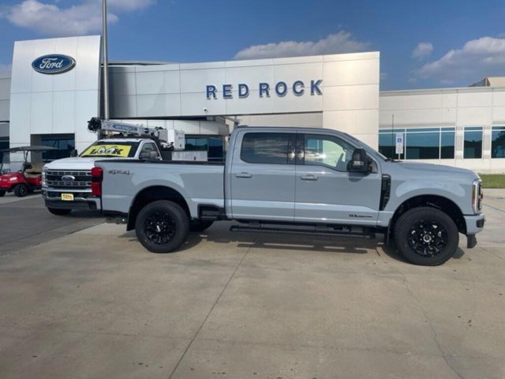 New 2026 Ford F-250 Lariat Truck Crew Cab
