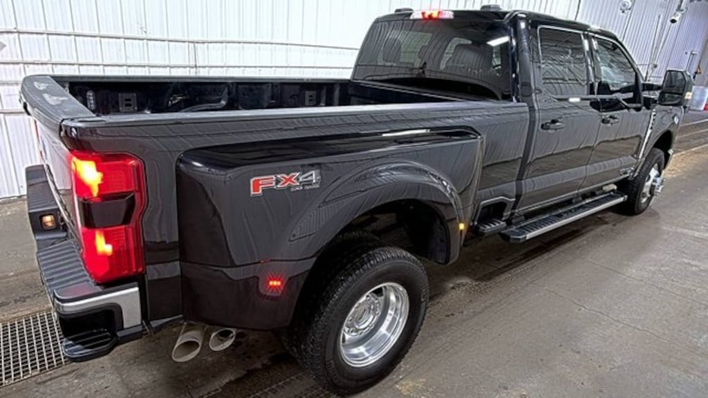 Used 2025 Ford F-350  Truck Crew Cab