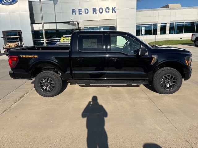 2025 Ford F-150 Tremor photo 2