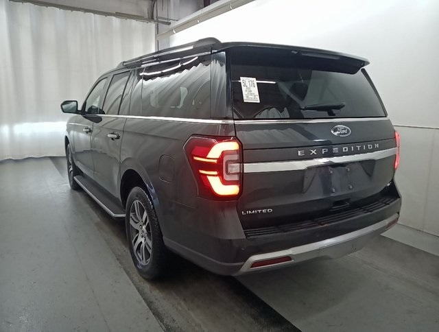 2023 Ford Expedition MAX photo 4