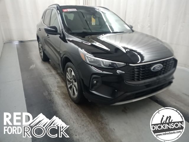 2025 Ford Escape Platinum AWD's photo
