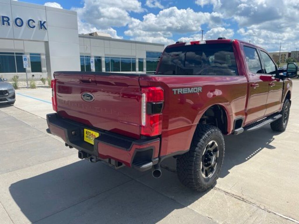 New 2026 Ford F-250 Lariat Truck Crew Cab