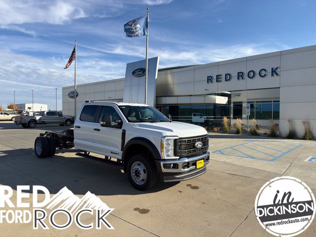 2027 Ford F-550 Chassis XL Truck Crew Cab