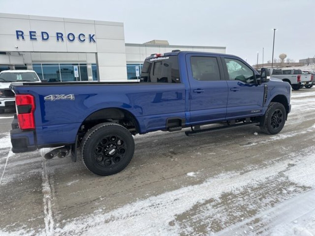 New 2026 Ford F-350 Lariat Truck Crew Cab