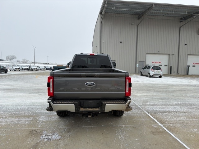 2023 Ford F-350 photo 4