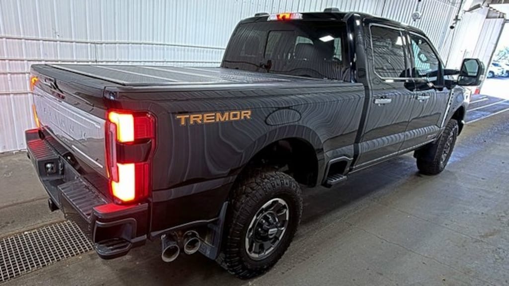 Used 2024 Ford F-350  Truck Crew Cab