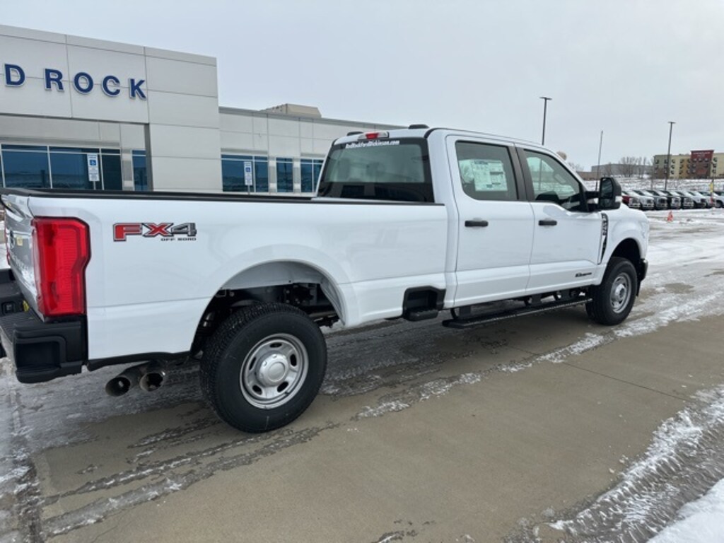 New 2026 Ford F-250 XL Truck Crew Cab