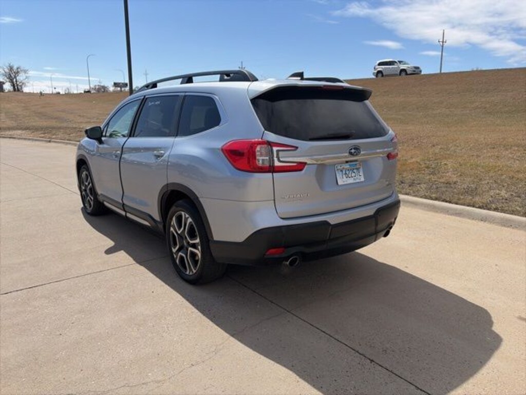 Used 2024 Subaru Ascent Limited SUV