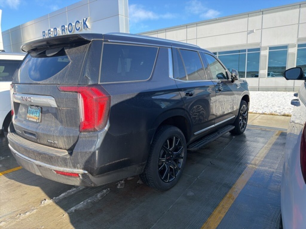 Used 2024 GMC Yukon SLT SUV