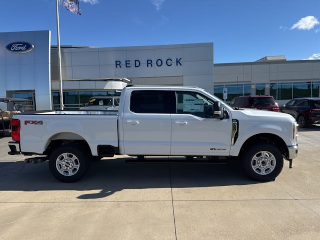 New 2026 Ford F-250 XLT Truck Crew Cab