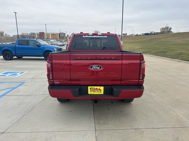 2025 Ford F-150 Platinum photo 3