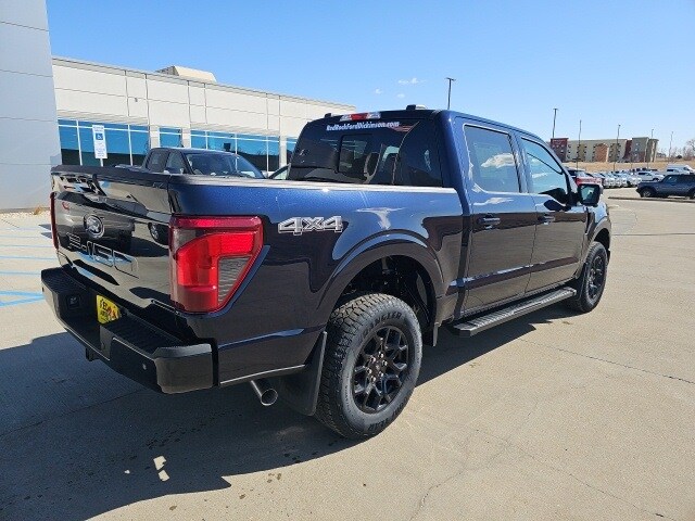 2025 Ford F-150 XLT photo 3