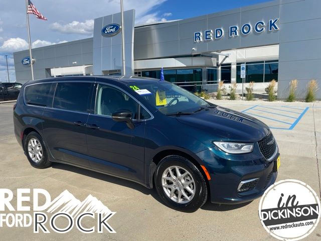 2024 Chrysler Pacifica