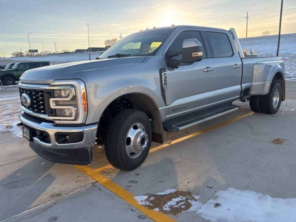 Used 2023 Ford F-350 Truck Crew Cab