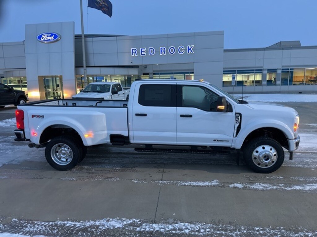 New 2026 Ford F-450 XLT Truck Crew Cab