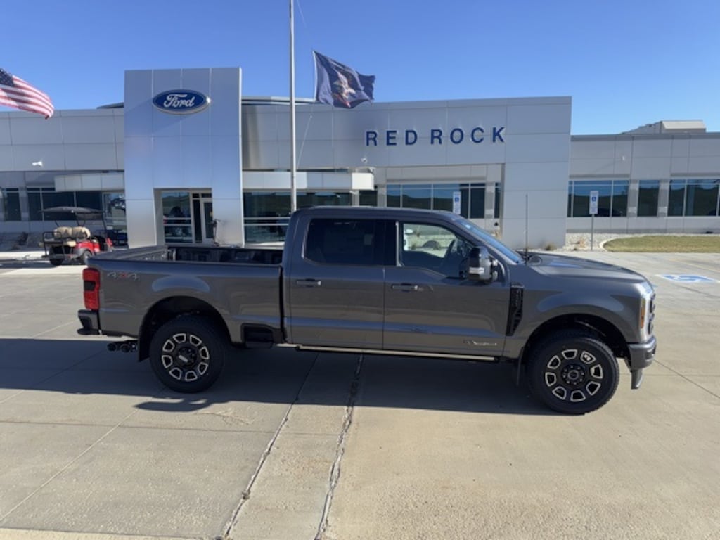 New 2026 Ford F-250 Platinum Truck Crew Cab