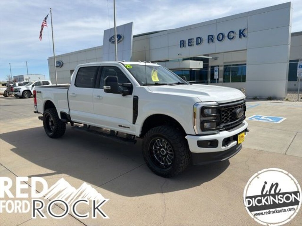 Used 2025 Ford F-350 Lariat Truck Crew Cab